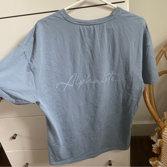 Alphalete Signature Oversize Tee - Picture 2 of 4